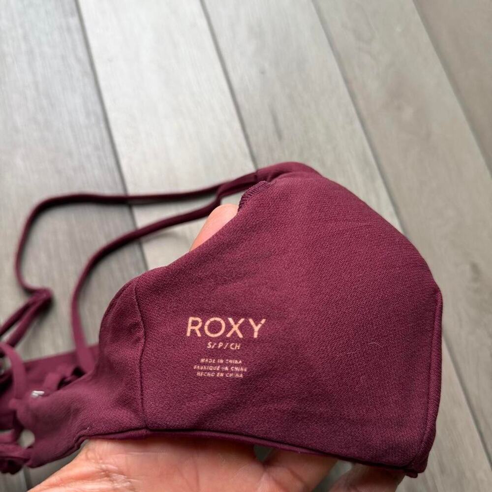 Roxy burgundy bikini top size - Picture 5 of 5
